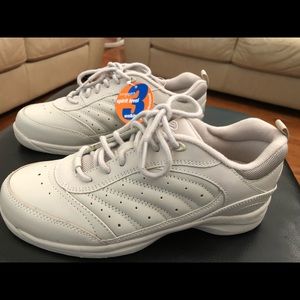 Ladies comfortable walking shoes, wide width